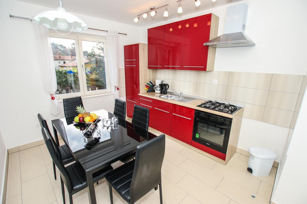 Apartment Bojan Пореч Экстерьер фото