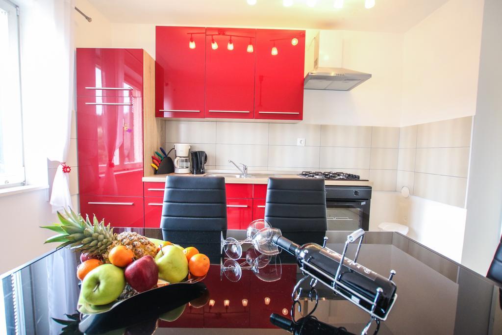 Apartment Bojan Пореч Экстерьер фото